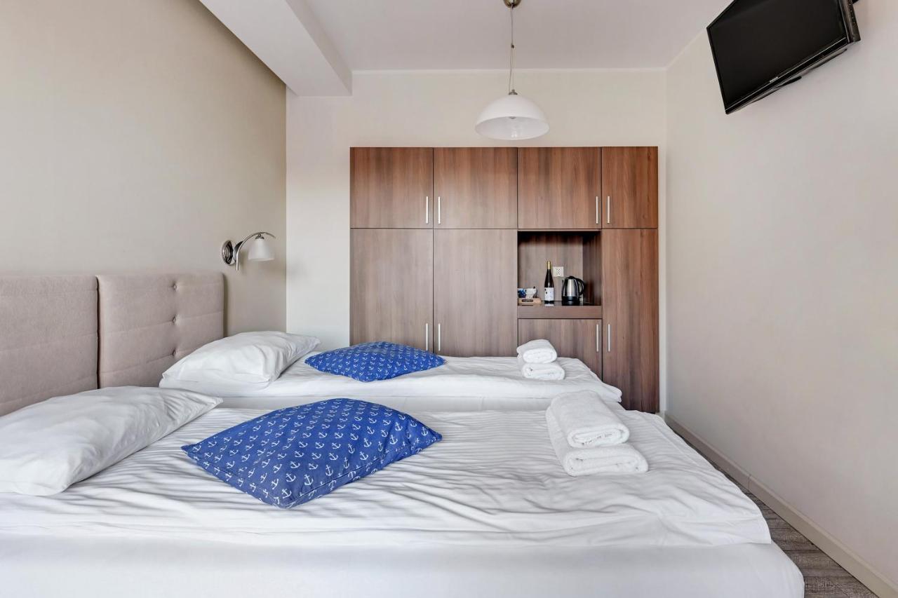 Beach Front - Nautilius Apartment กดัญสก์ ภายนอก รูปภาพ